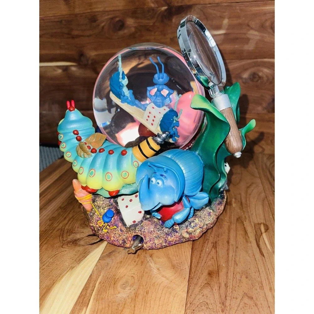 VTG 1998 Disney Pixar A Bug's Life Snow Globe Musical Box. Randy Newman